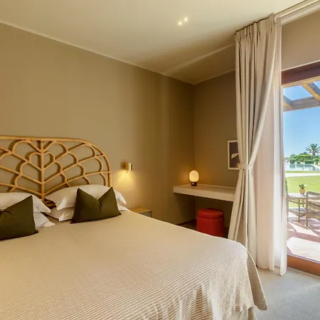 Is Molas Hotel