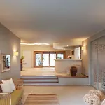 Is Molas Ξενοδοχείο